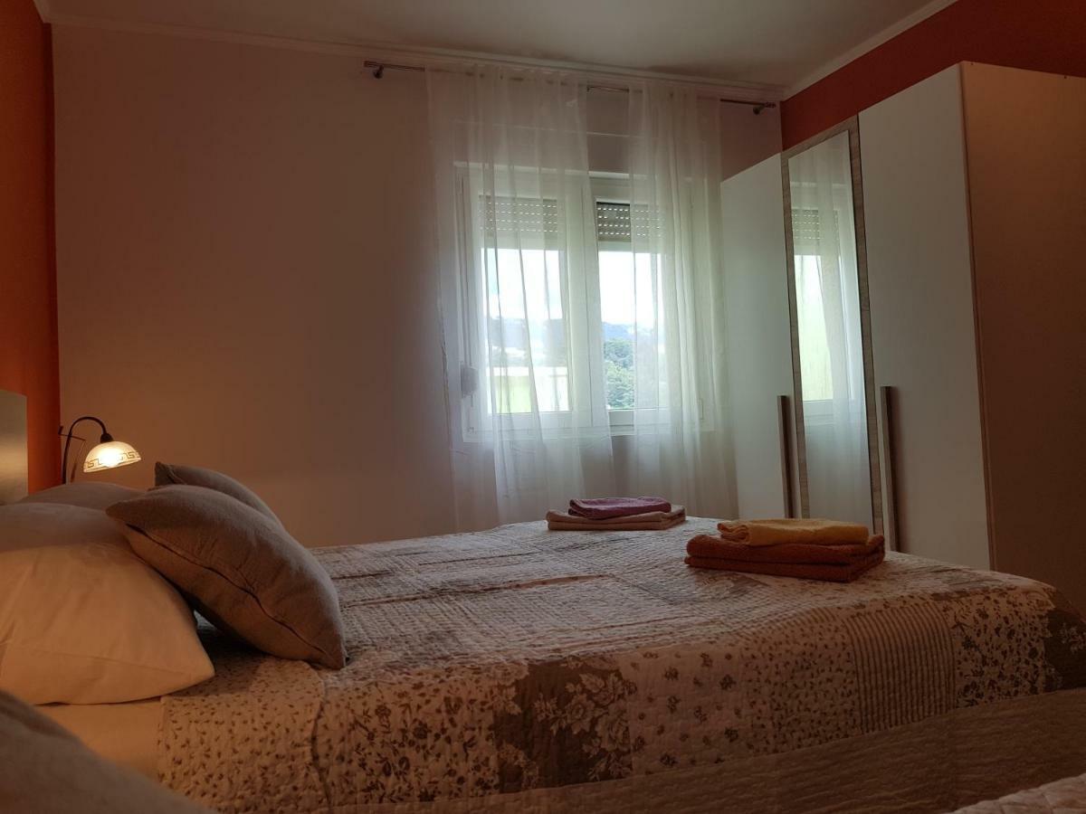 Rooms Neda Rab Town Extérieur photo