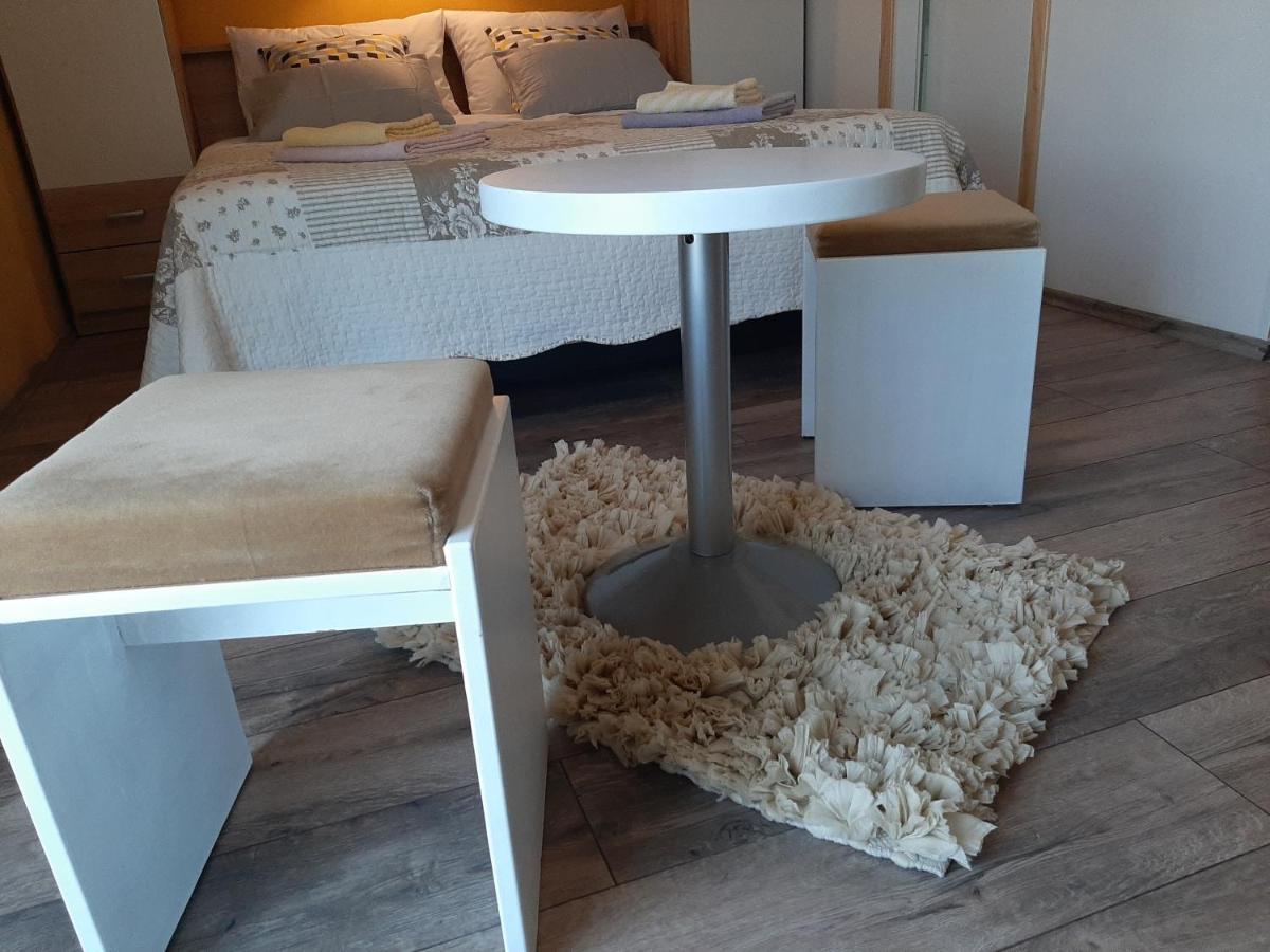 Rooms Neda Rab Town Extérieur photo